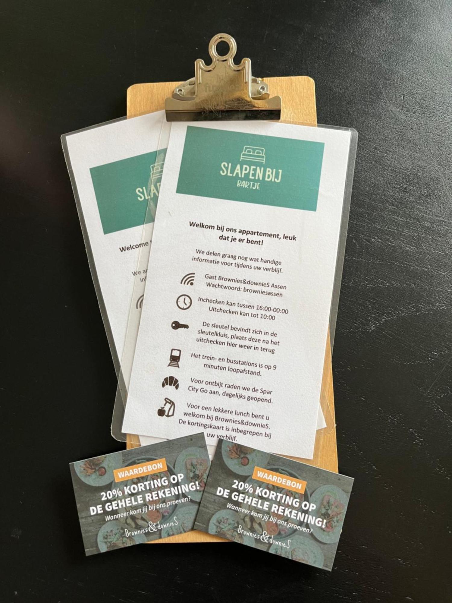 Slapen Bij Bartje Apartment Assen Luaran gambar